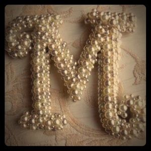 Meet your Posher, Ana